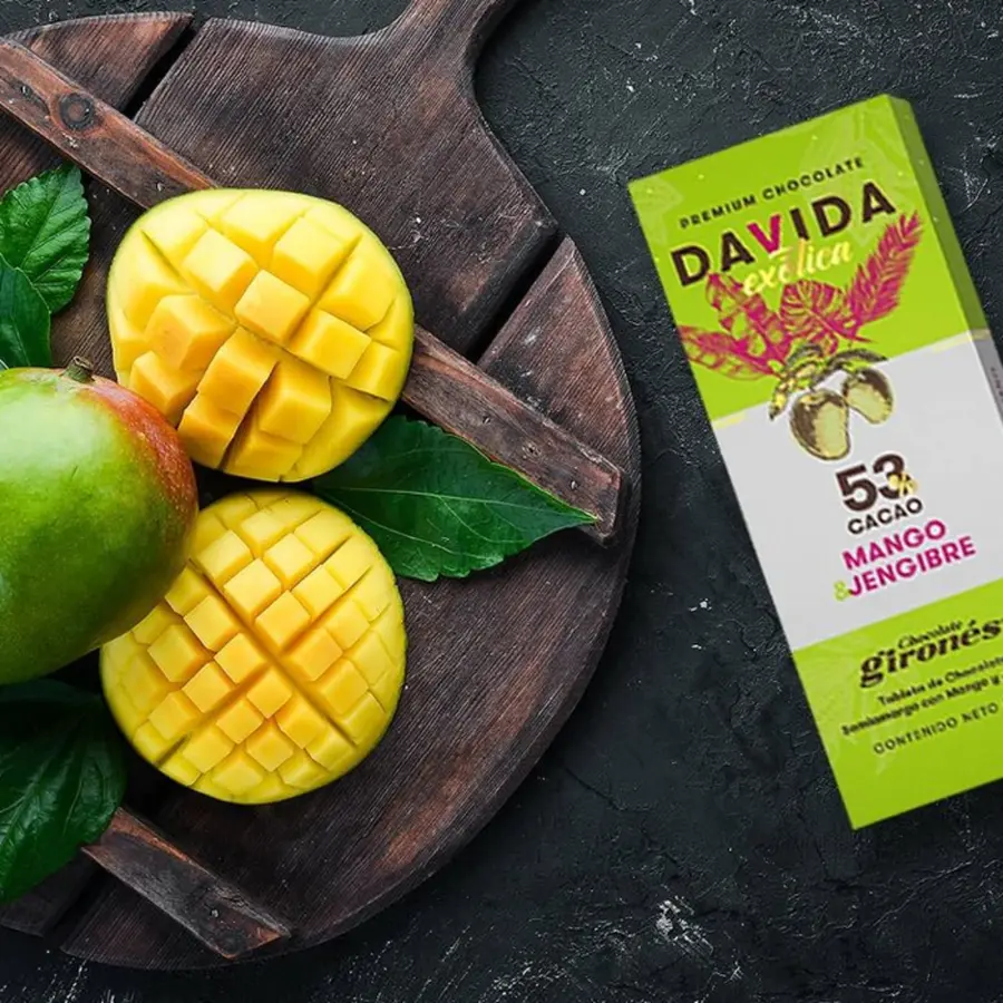 Barra mango & jengibre 53% cacao 40g